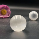 Small selenite sphere