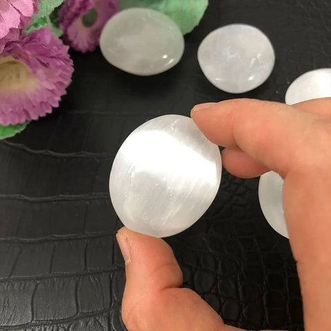 Selenite stone healing